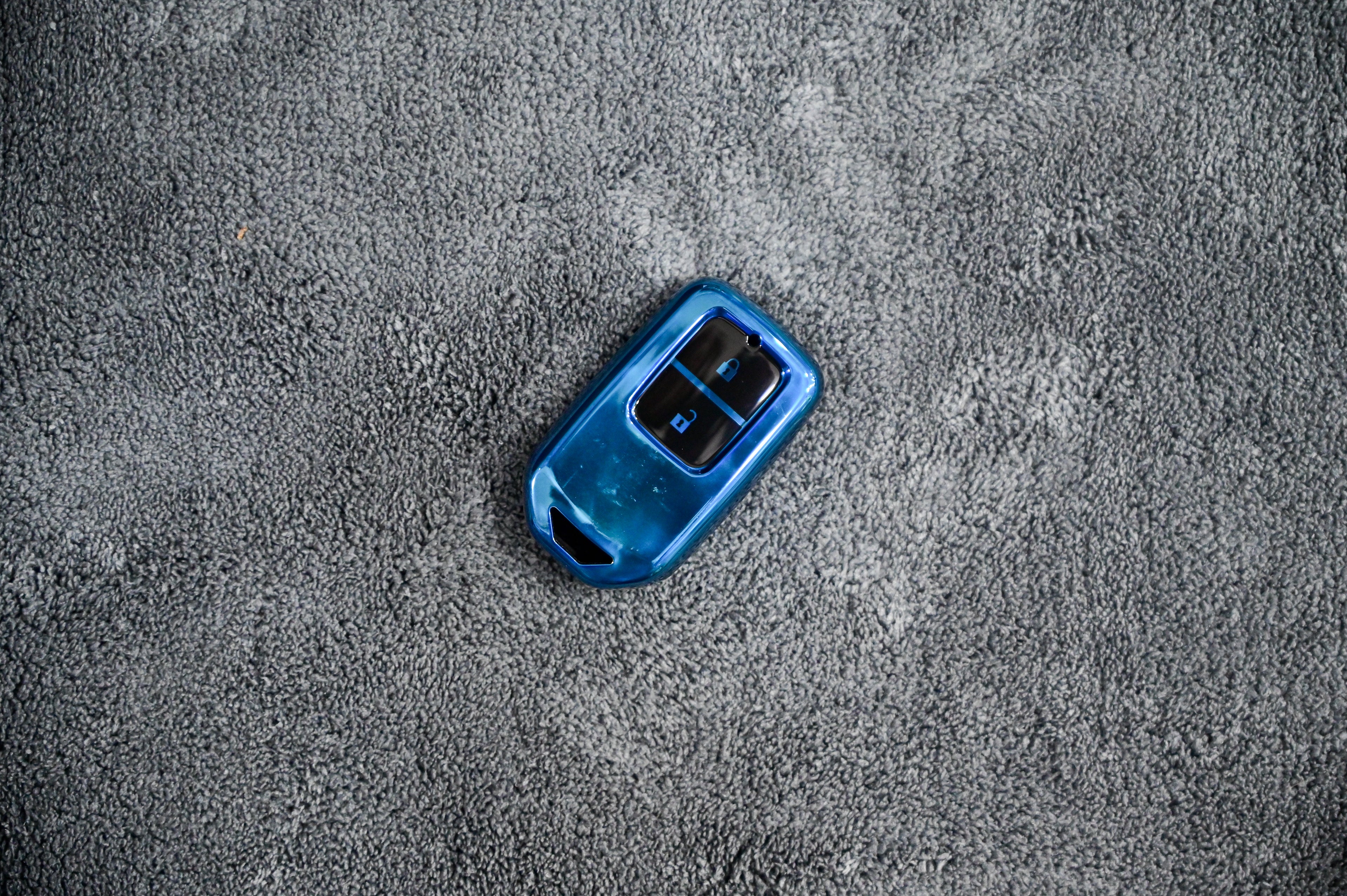 Metallic TPU Smart Car Key Fob Cover Case (2-Button, Glossy Blue)
