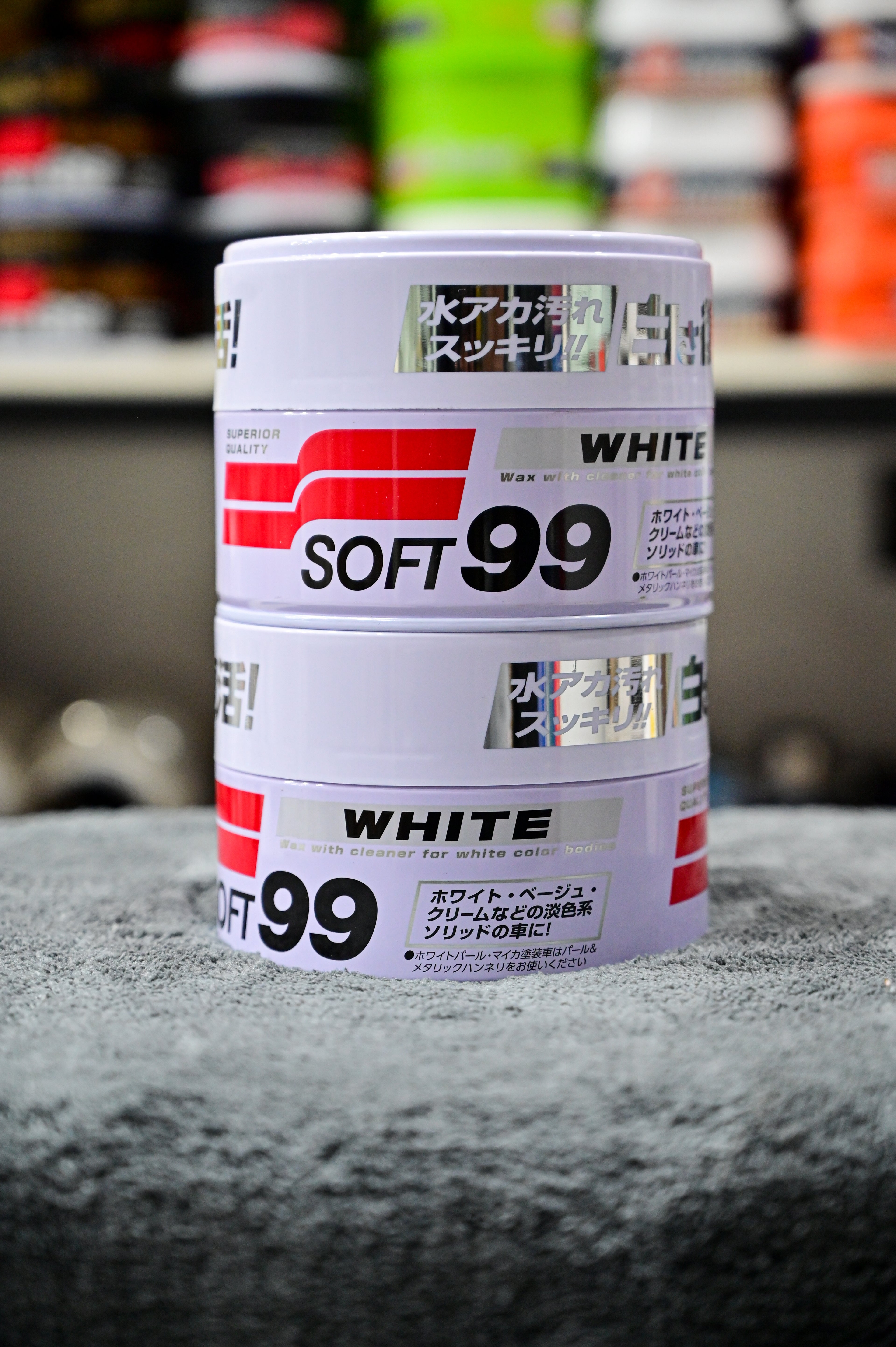 Soft99 White Soft Wax - Cleaner Wax for White & Light-Colored Cars (350g)