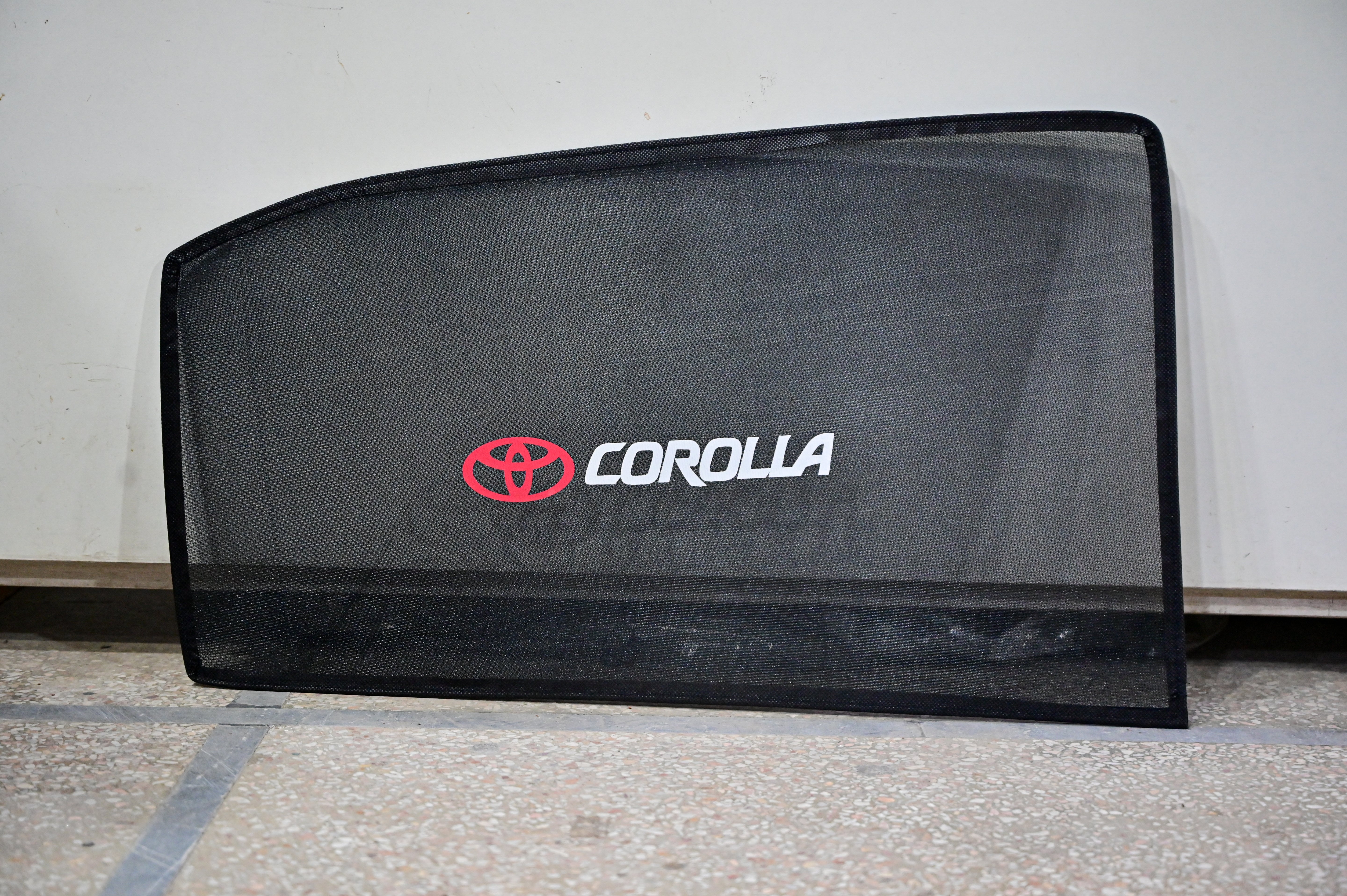 Toyota Corolla Magnetic Window Mesh Sunshades Main image