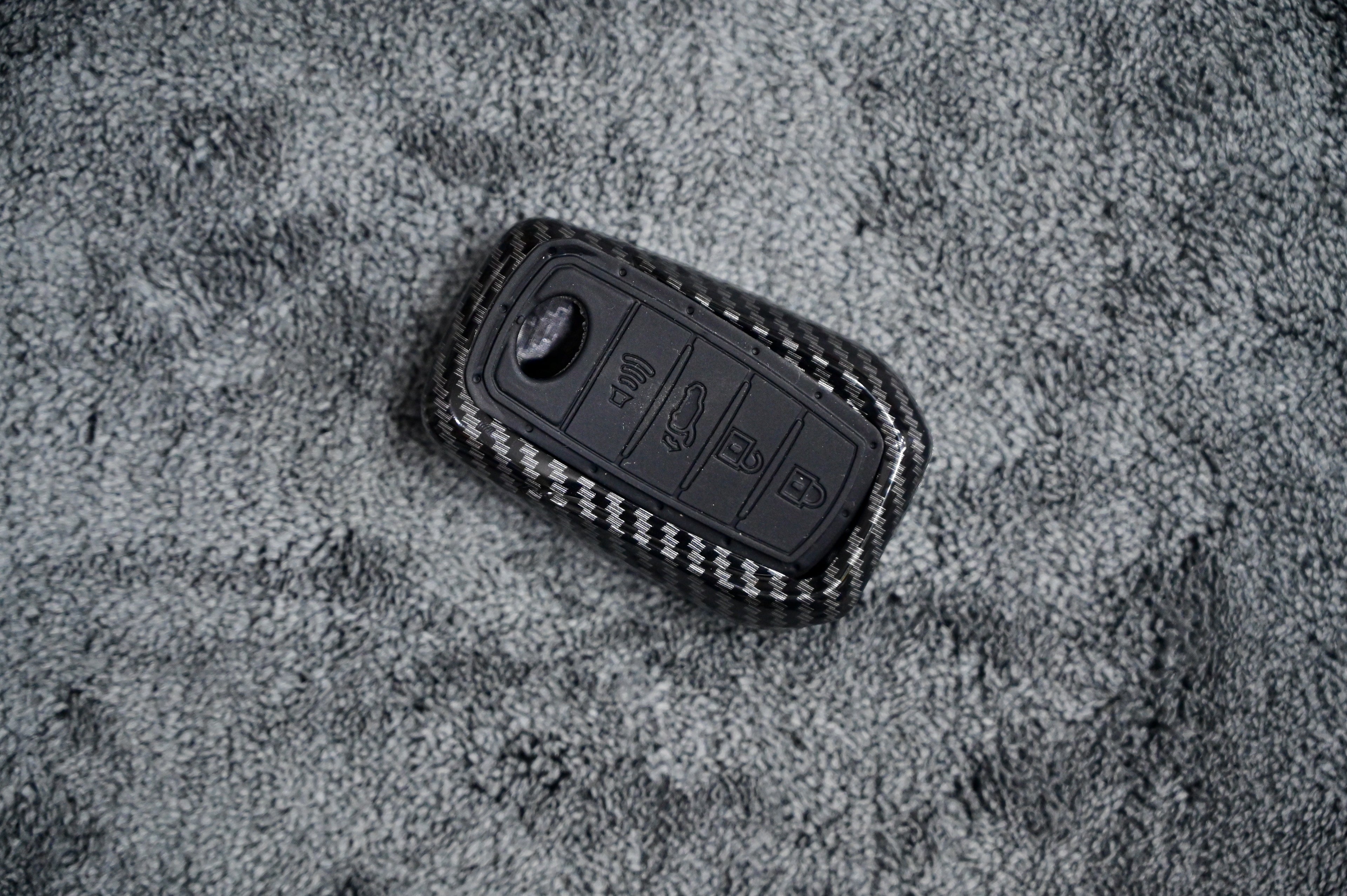 Carbon Fiber Style Smart Key Fob Cover Case - 4-Button Protective Shell