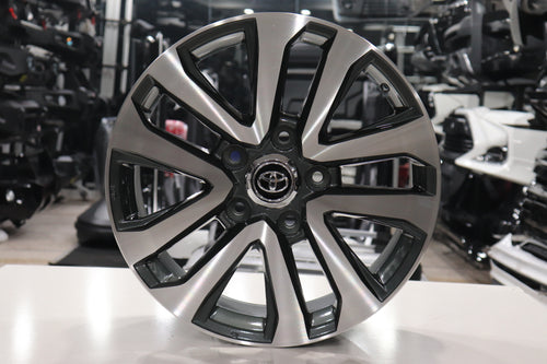 Toyota Fortuner / Hilux OEM Style Split V-Spoke Machined Alloy Wheel