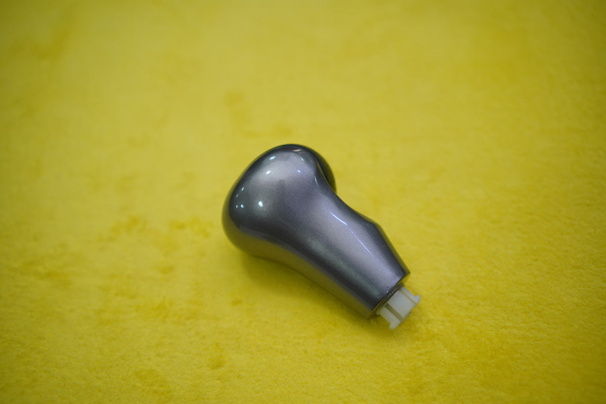 Honda Civic Reborn (2006–2012) 5-Speed Manual Gear Shift Knob – Gunmetal & Leather Finish